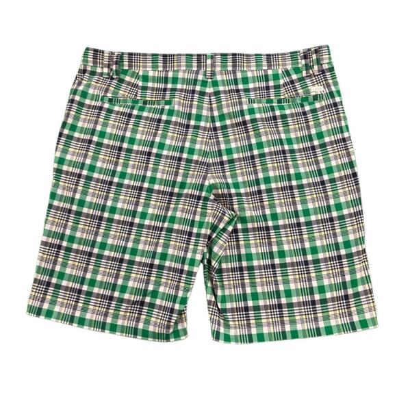 IZOD Golf Men's Multicolor Plaid Casual Golf Shorts w/ Pockets | Size 42 - Picture 2 of 9